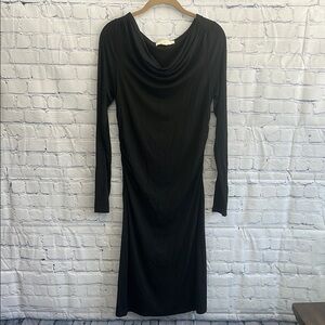 LOFT Long Sleeve Swoop Neck Elegant Black Long Sleeve Dress‎ Womans Size M